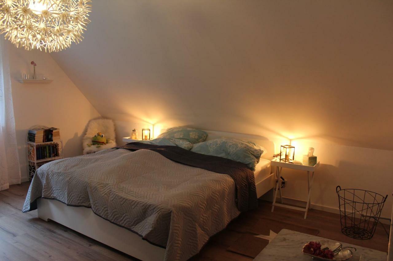 Ferienwohnung Im Tuermchen Oberfell Bagian luar foto